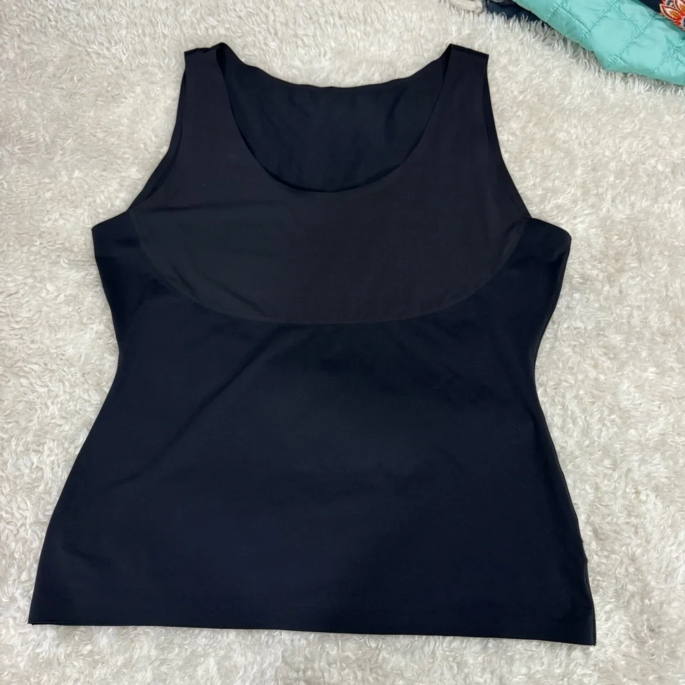 SPANX Black Fitted Tank Top in Black - Picture 3 of 9